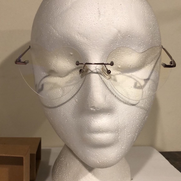 Blue light glasses, heart shaped and readers - Picture 13 of 16